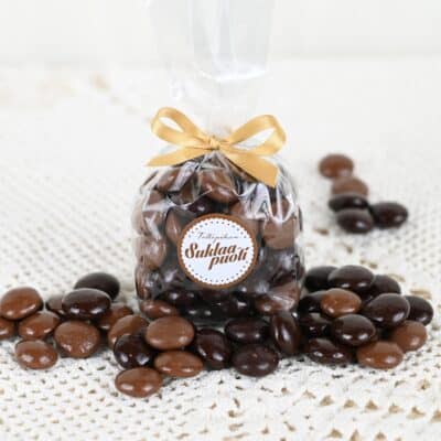 Suklaiset merisuola-kermatoffeerakeet