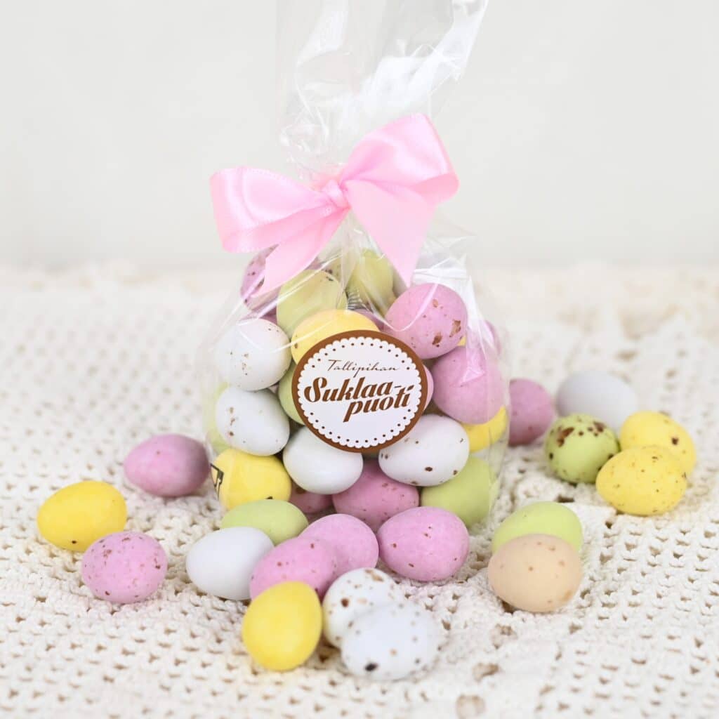 Sokeripäällystetyt pienet suklaamunat