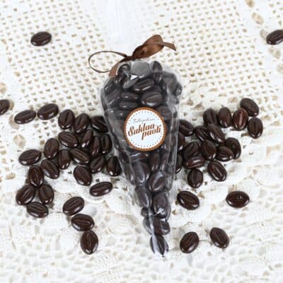 Tummasuklaiset mokkapavut