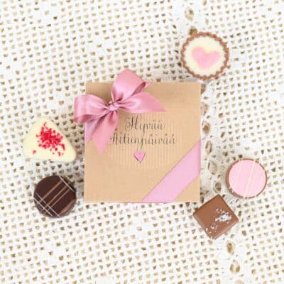 Hyvää Äitienpäivää! - suklaakonvehdit rasiassa 5 kpl