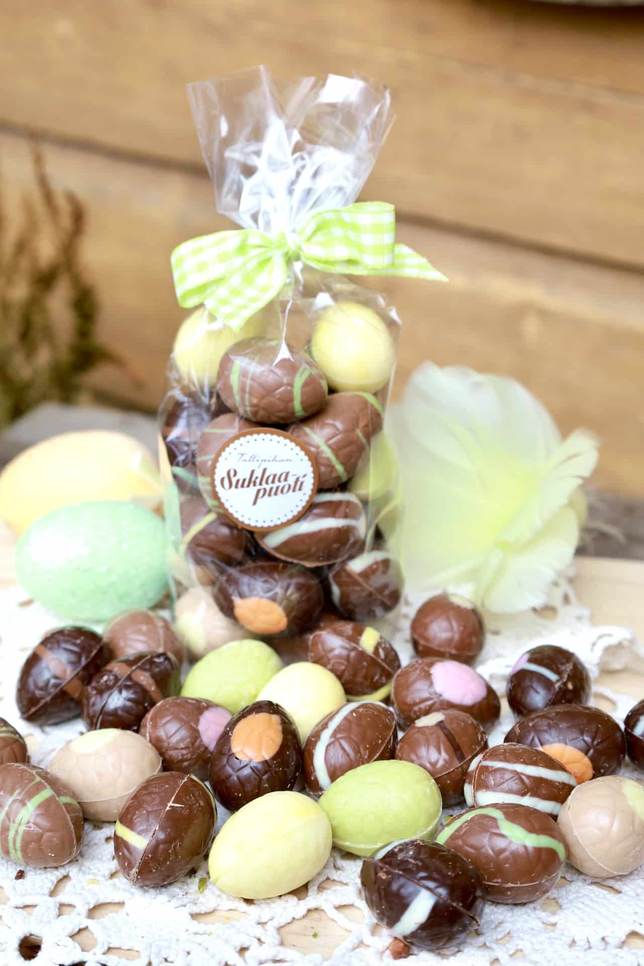 Täytteelliset suklaamunat