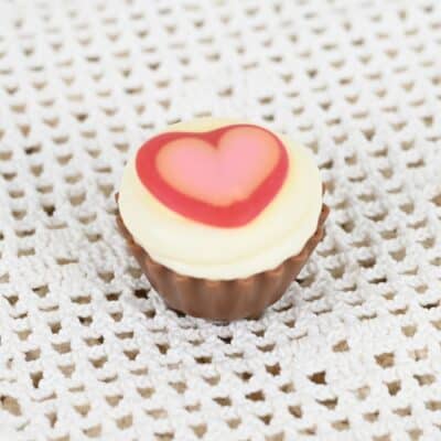 Sydän kuppikakkukonvehti