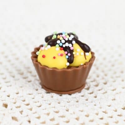 Kokonainen banana split