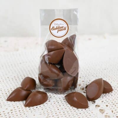 Salted caramel maitosuklaakonvehdit